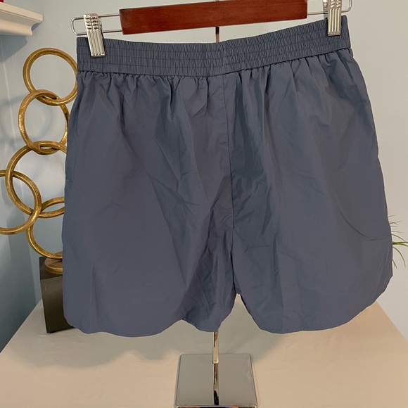 NWT Aware by Vero Moda Shorts - Picture 3 of 6